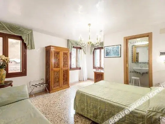 Moderno Hotel