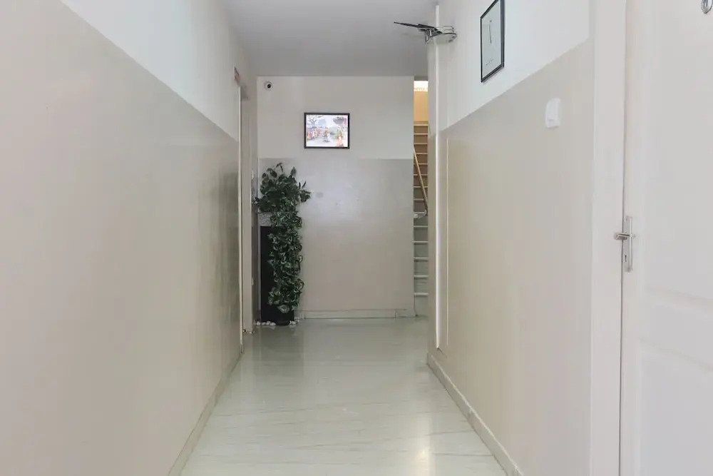 OYO 4252 Hotel Pleasant Moments