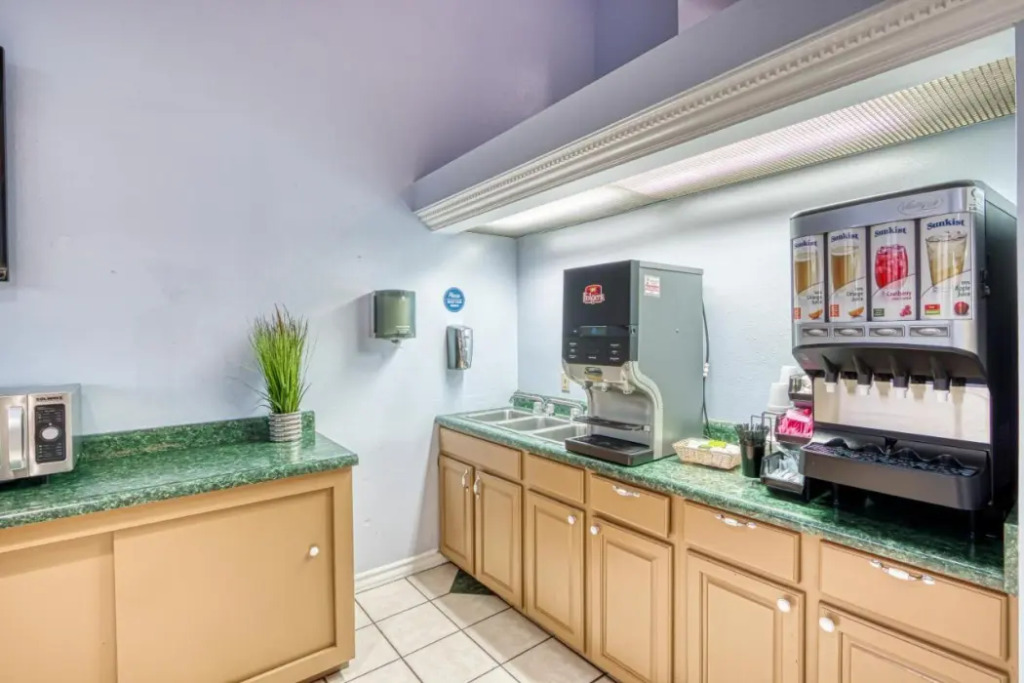 Americas Hotel - El Paso Airport / Medical Center