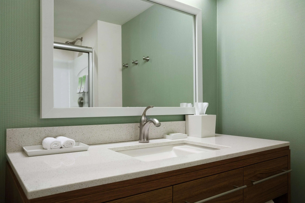 Home2 Suites by Hilton Philadelphia Convention Center