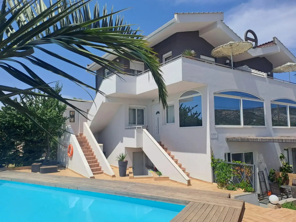 Kapahi Suites Apartments Potos