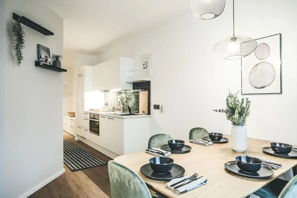 Oskar Apartments