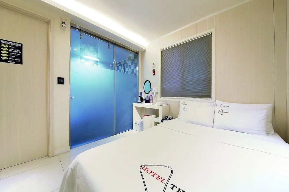 Hotel Theme