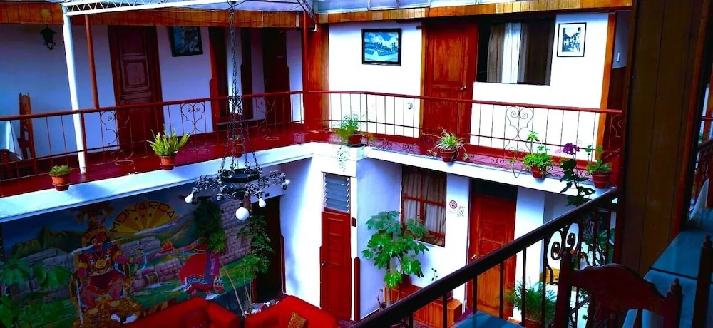 Hostal Monarca