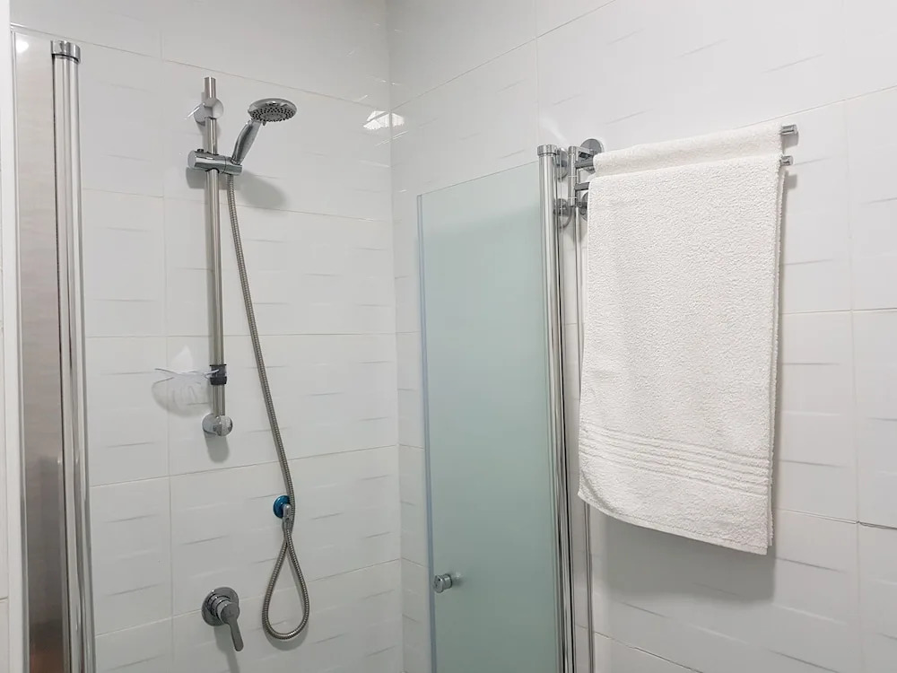 Airport Guest House
