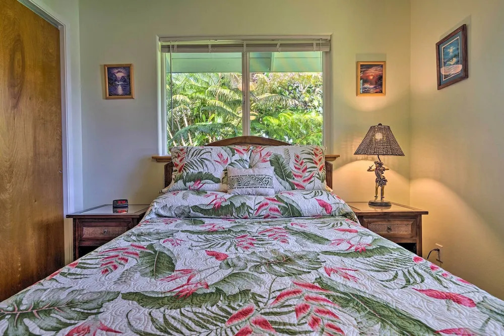 'big Island Paradise' Hawaiian Retreat w/ Patio!