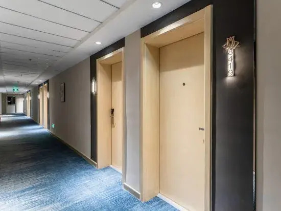 Magnotel Hotel (Nanchang Bayi Square People's Park Metro Station)