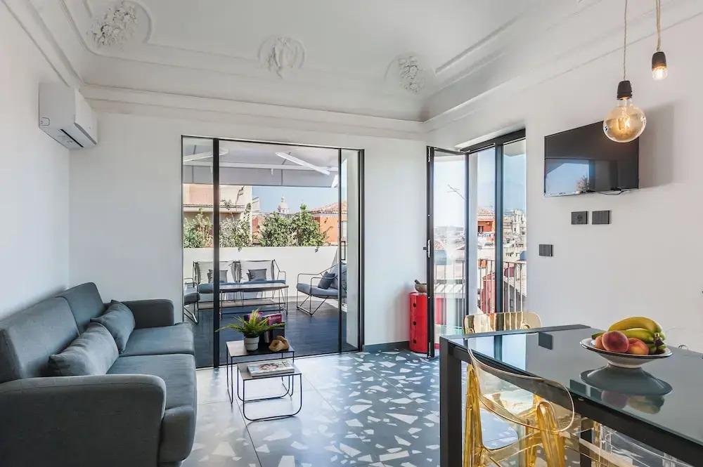 Grimaldi Terrace Apts by Wonderful Italy