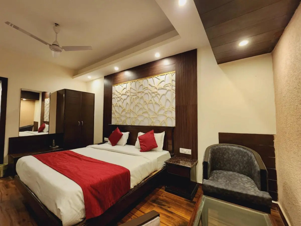 Hotel Himshri Mussoorie by Travellers Den