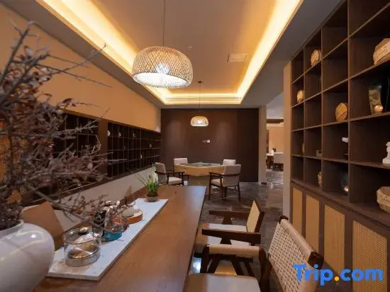 Nantingyi Hotel (Haigeng Dam Branch), Dianchi Lake National Tourist Resort, Kunming, Yunnan, China