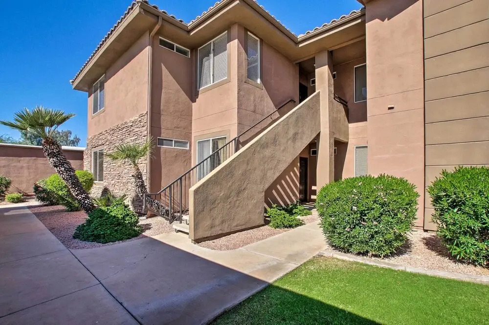 < 1 Mi to Scottsdale Quarter! Resort Condo w/ Pool