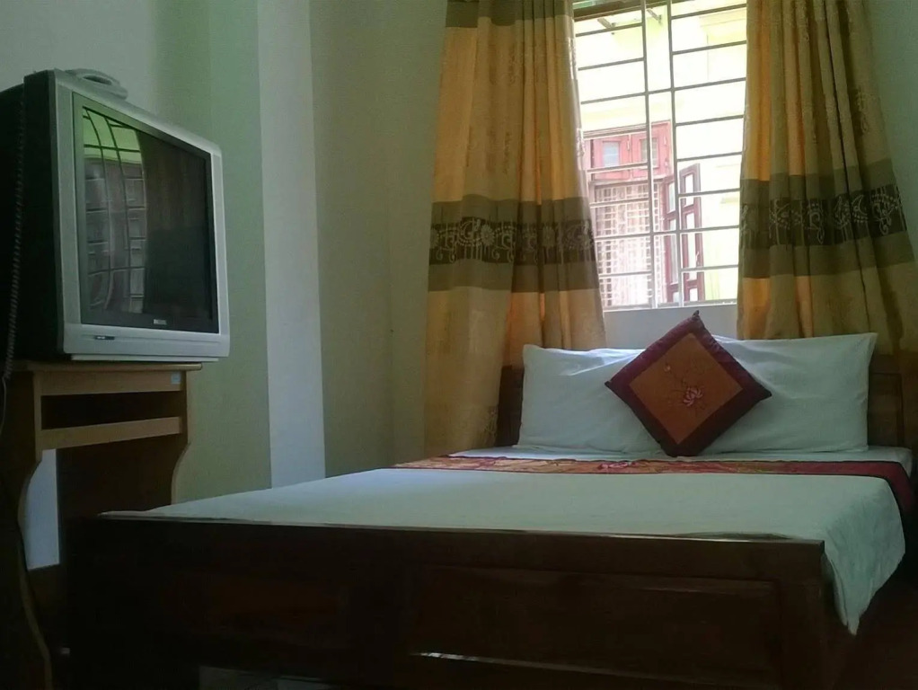 Huong Sen Hotel 2