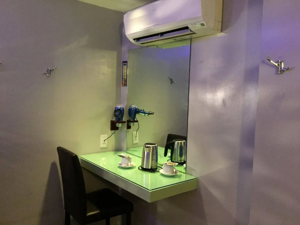 Icon Hotel