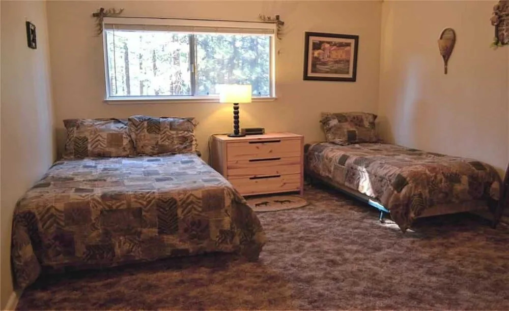 1200 #42 - 2 Br Condo