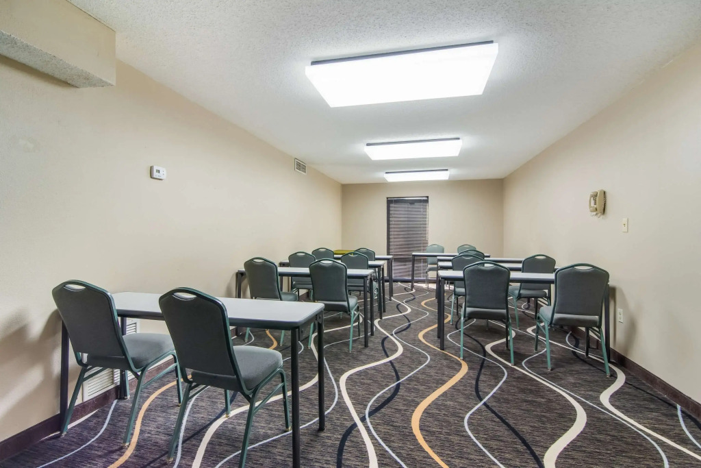 Econo Lodge Garner - Raleigh