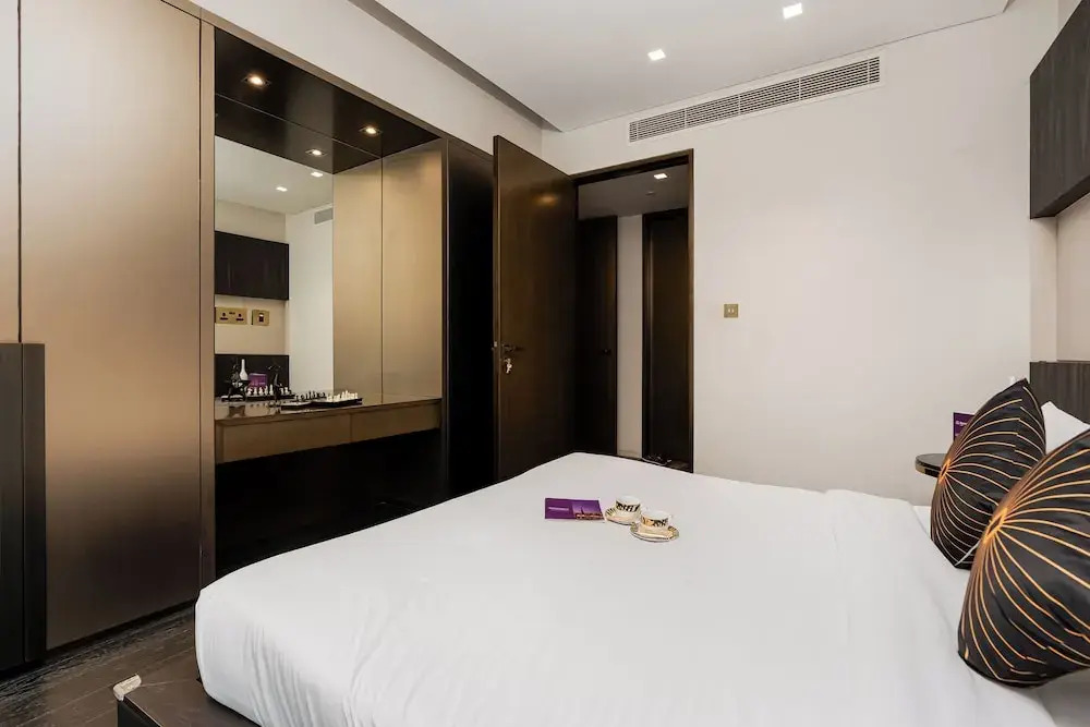 High End Luxury Stay with Full Palm Jumeirah View