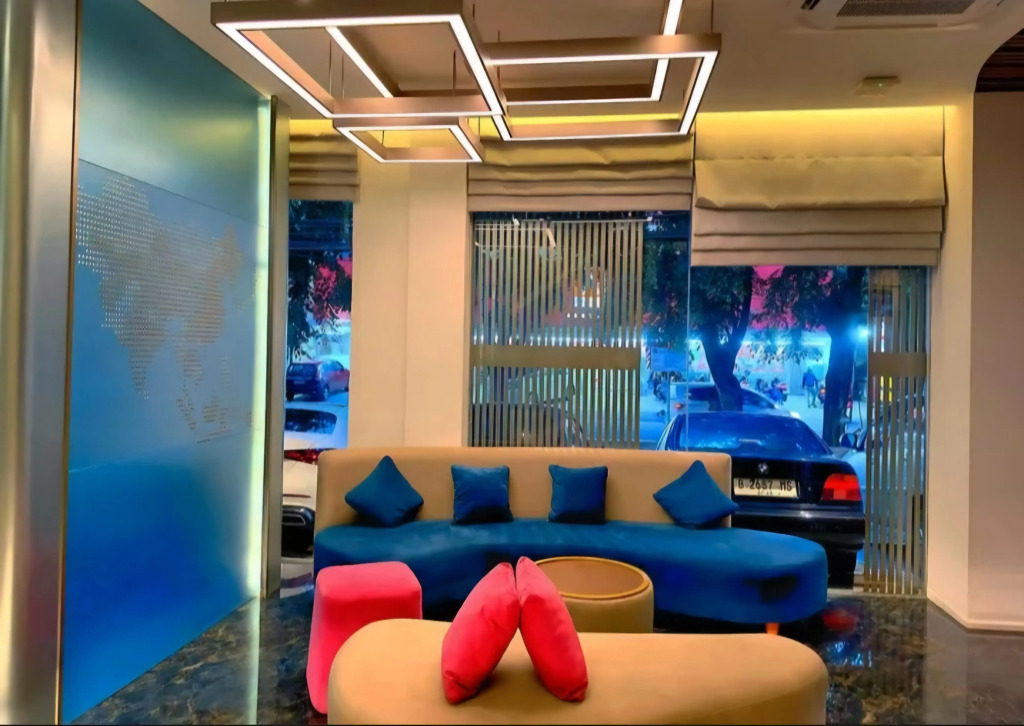 Qube Hotel by 98hospitality