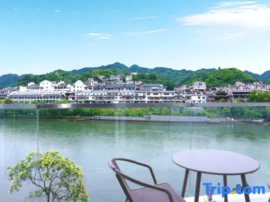 Ranxi Yuanshe Homestay (Zhenyuan Guzhen Wenhuayuan Underground Parking Lot)