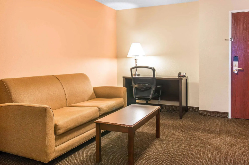 Quality Inn & Suites Niles