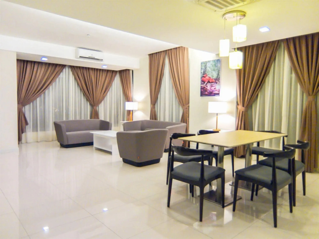 Sky Hotel