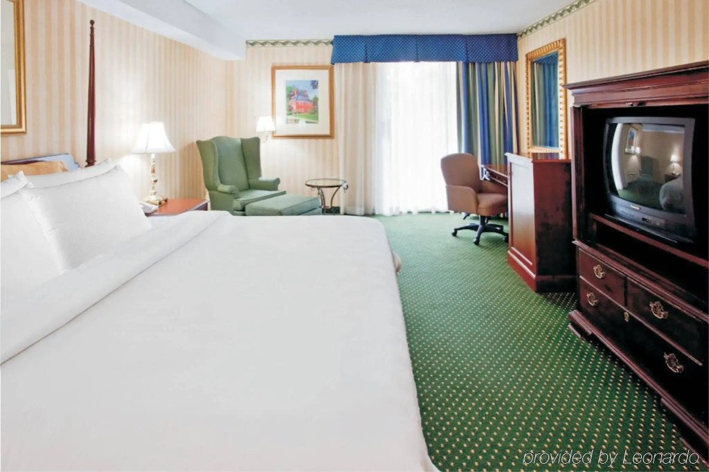 Fort Magruder Hotel Trademark Collection by Wyndham