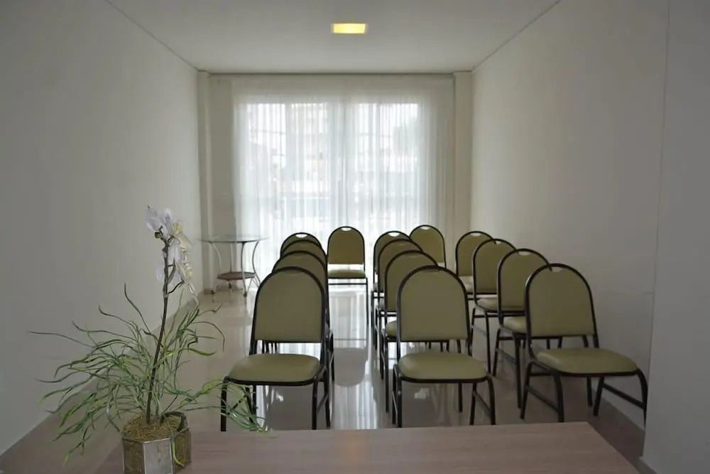 Oasis Hotel