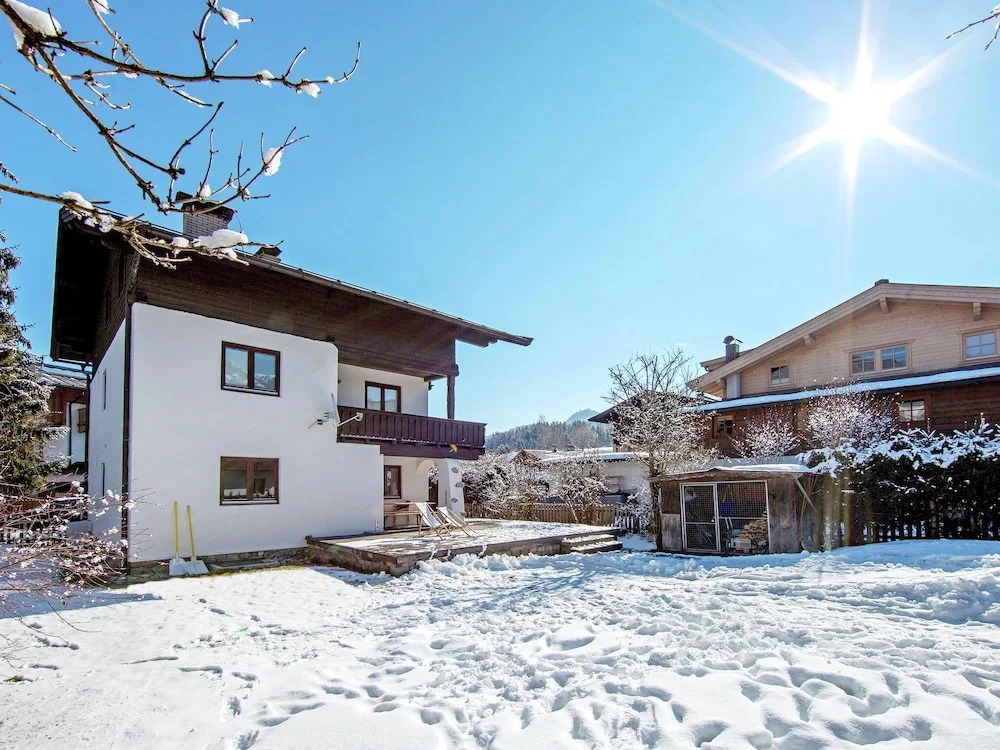 Quaint Chalet in Kirchberg with Terrace, Garden, Ski Storage