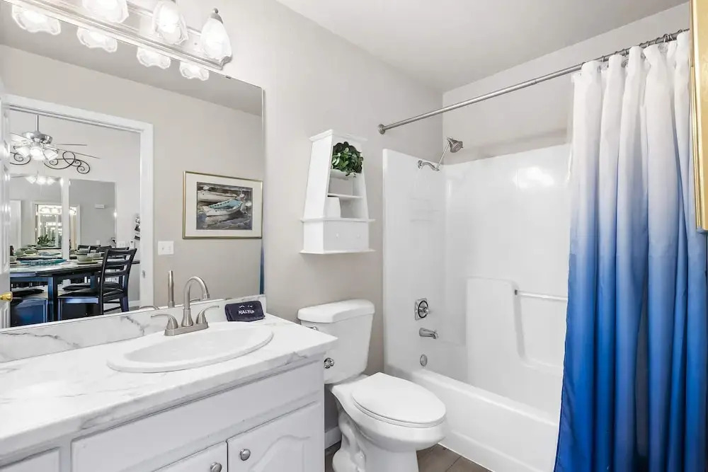 Calm Waters Condo Sleeps 4