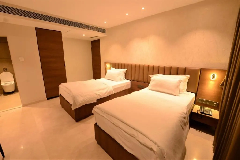 Anupam Hotel