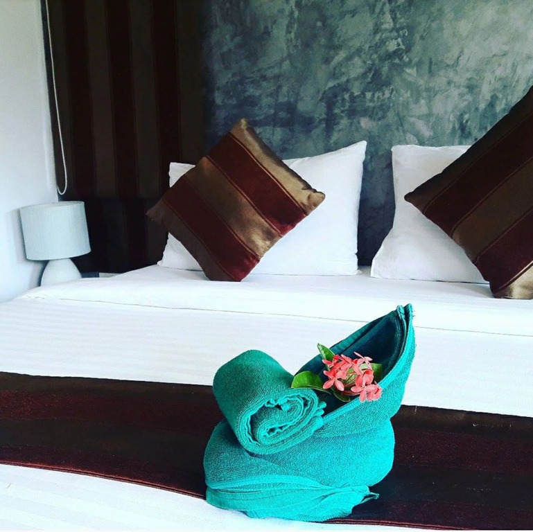 Popular Lanta Resort