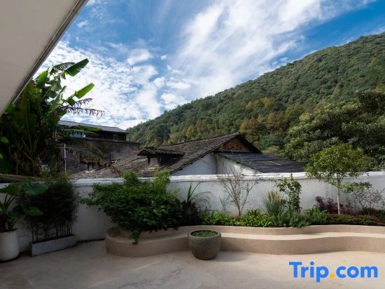 No. 38 SanBao road  SanBao Village JINGDEZHEN