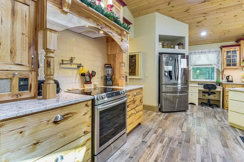 Peaceful 3-bedroom Home w/ Pool in Sarasota