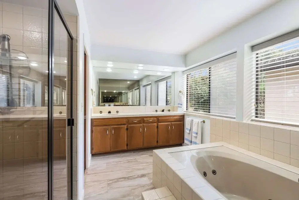 Heavenly Carmel Stay for 10!