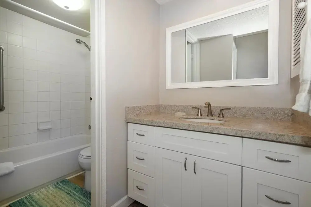 Sealodge E8