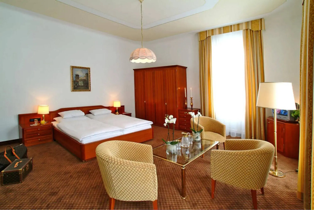 Hotel Weismayr