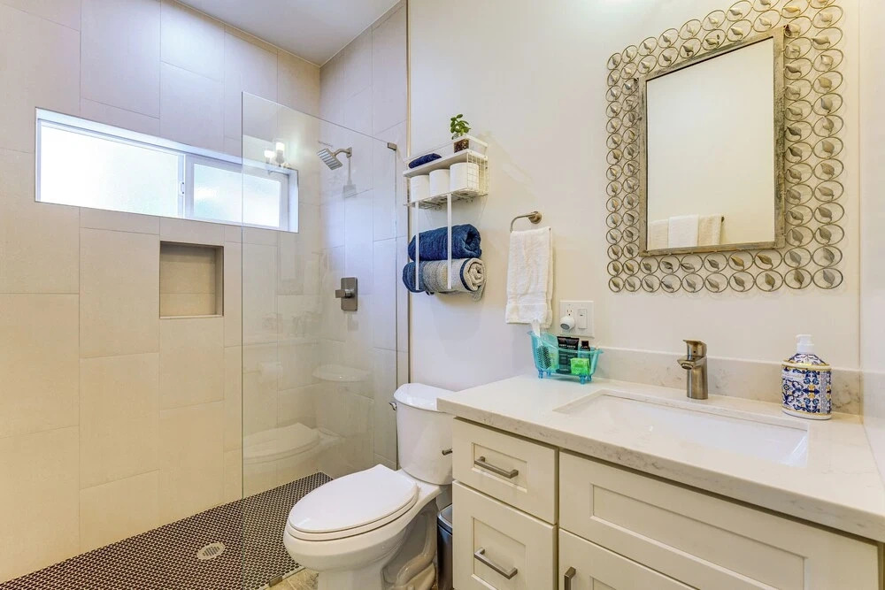 3 Mi to UC Davis: Retreat w/ Furnished Patio!