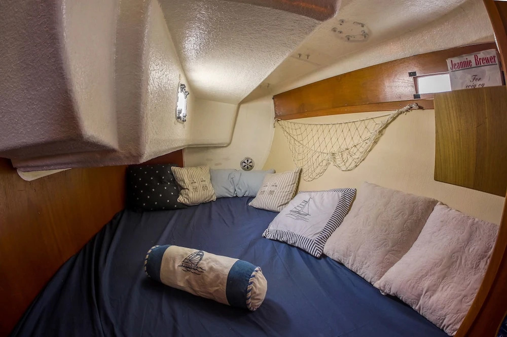 Norwavey, Sleep in a Boat
