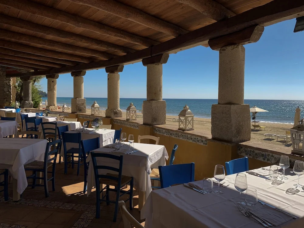 Aeneas Landing Resort