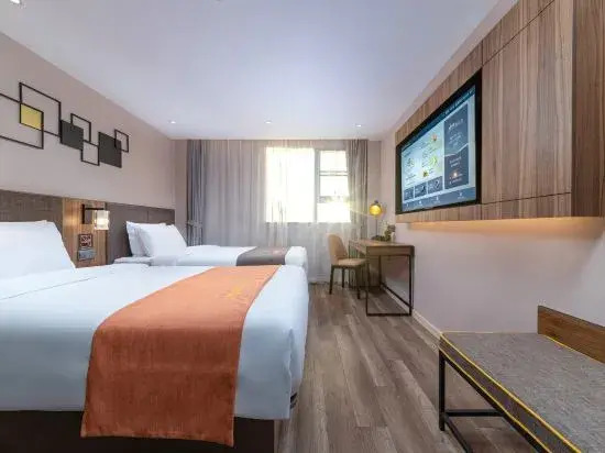 Homeinn Plus Hotel (Dongguan Liaobu Town)