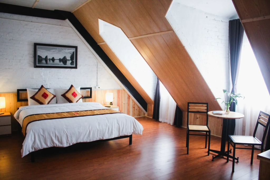 AROMA Ha Long Hotel