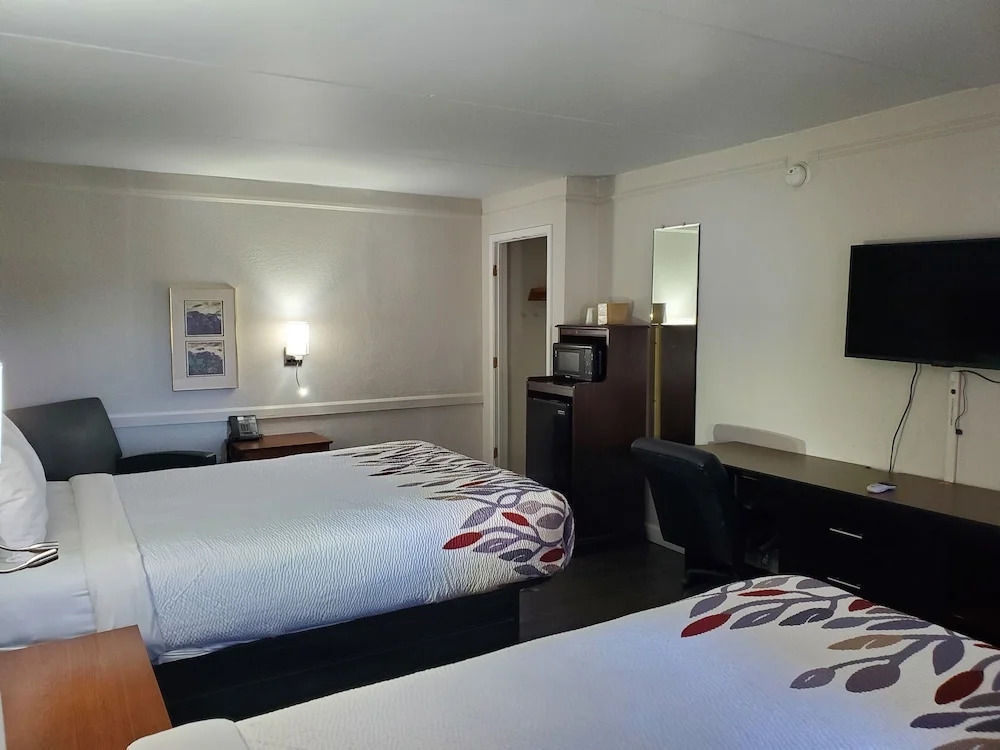 Budget Host Inn- Medical Center