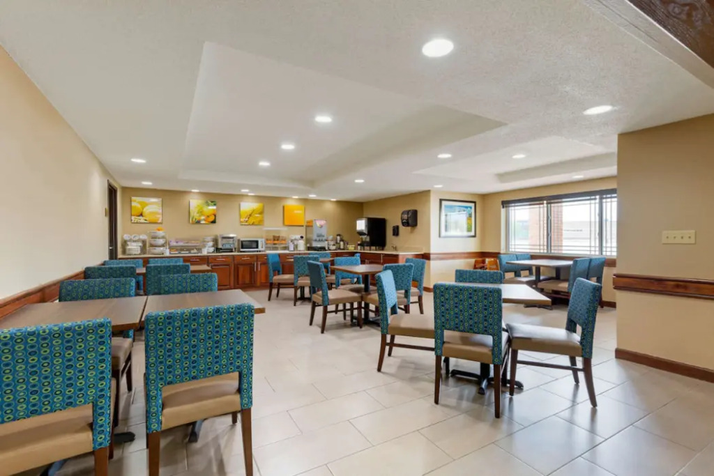 Comfort Inn & Suites Milford