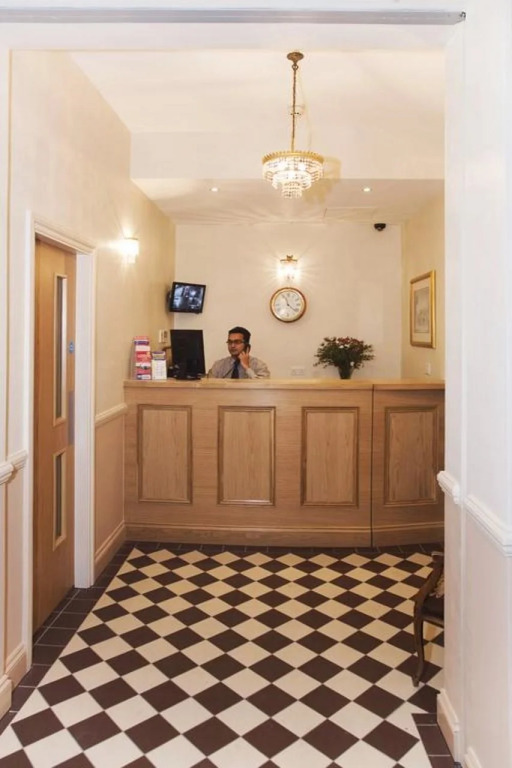 Coronation Hotel