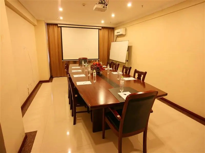 GreenTree Inn Qinghuangdao Sun City Hotel