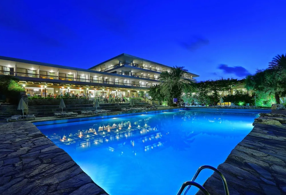 Spezzie Luxury Island Homes
