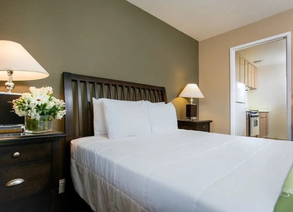 Marianis Inn