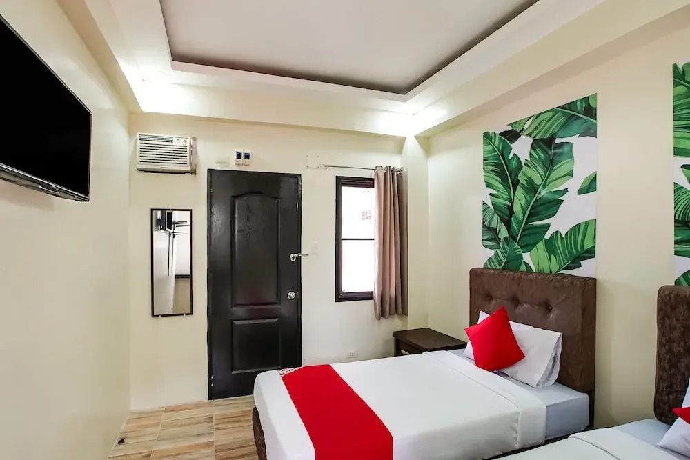 OYO 458 Kathy's Home Garden Suites
