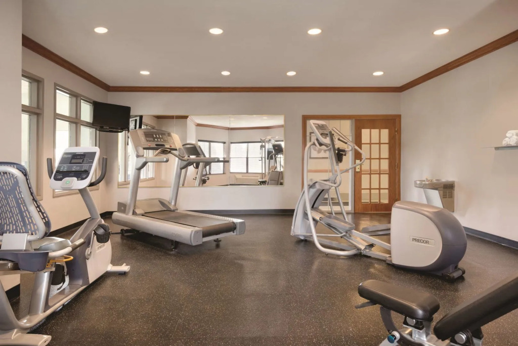 Country Inn & Suites by Radisson, Portage, IN