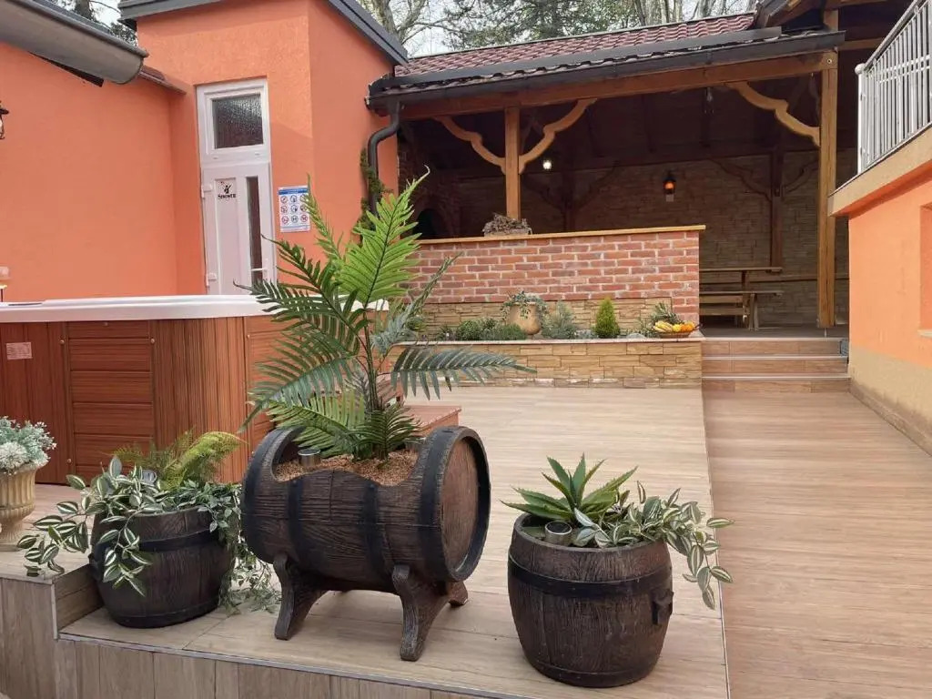 Holiday&wellness house Grofica
