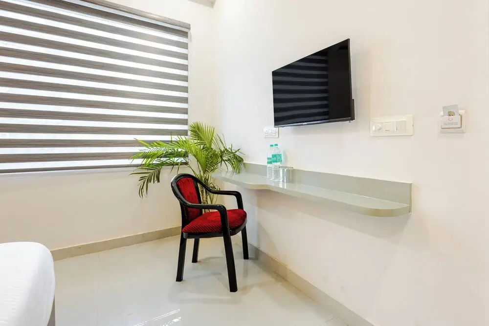 Lime Tree Hotel Genpact Vatika Chowk